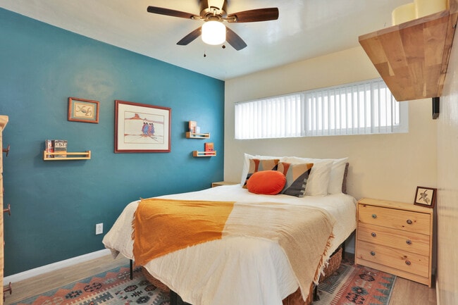 Photo - 1818 Diamond St Unit 1818