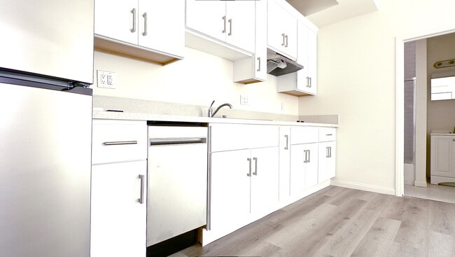 Photo - 1418 12th St