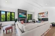 Photo - Modern Farmhouse Perfection