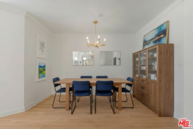 Photo - 20 Catamaran St Unit 104