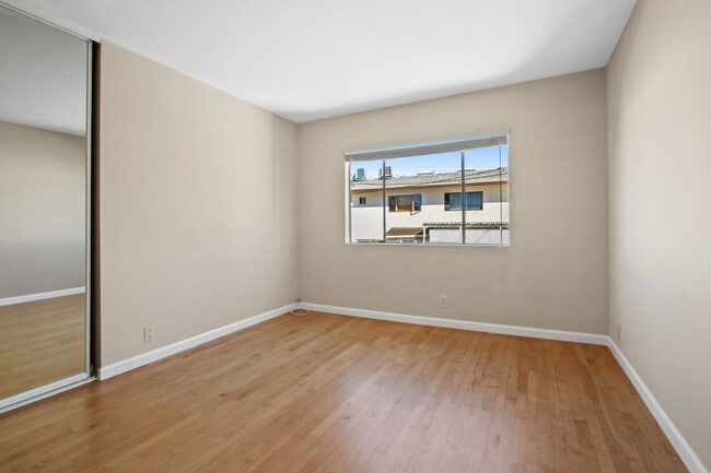 Photo - 1133 16th St Unit 06