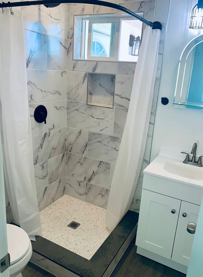 Photo - 910 S Maple St