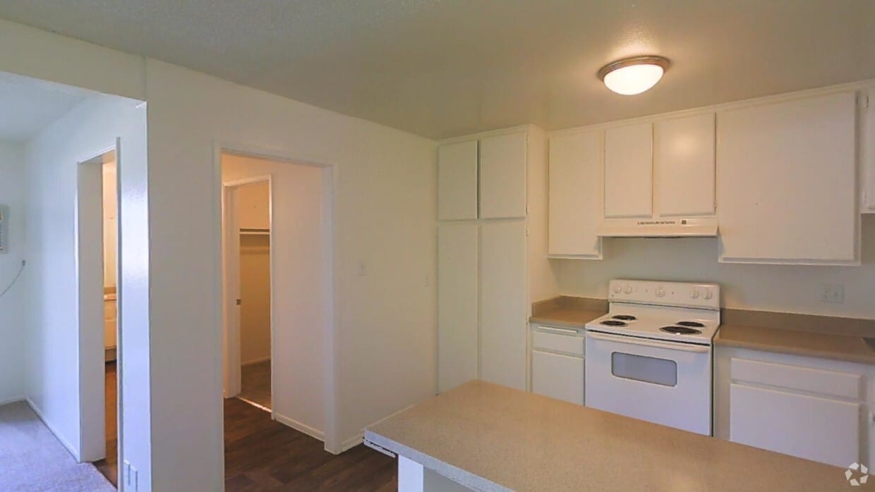 3D Tour - Pacific View Apartment Homes
