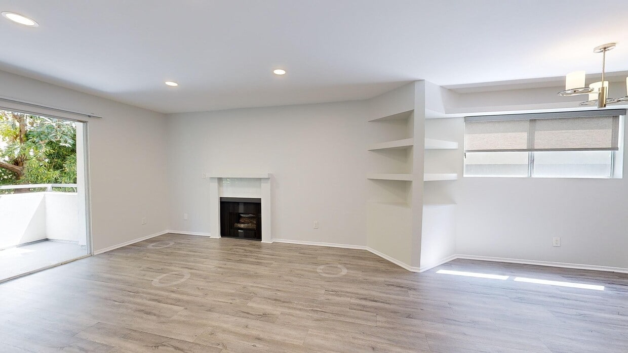 3D Tour - 960 N. Alfred Apartments