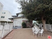 Photo - 2240 Crenshaw Blvd Unit B