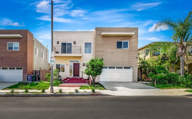 Photo - 3533 Tuller Ave