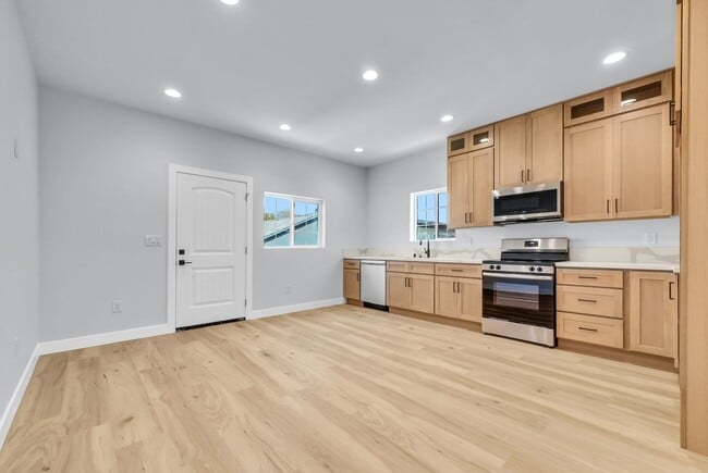 Photo - Beautiful Brand New 3 Bed, 2 Bath Upstairs ADU in the Heart of Downtown Fullerton Unit 114 N Cornell Ave # A