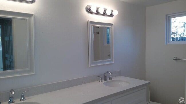 Building Photo - 29486 Vista Plaza Dr Rental