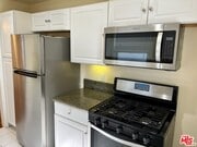 Photo - 1727 1/2 Malcolm Ave Townhome