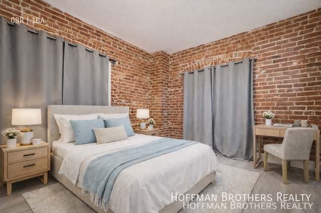 Building Photo - 1420 Flower St Unit 10