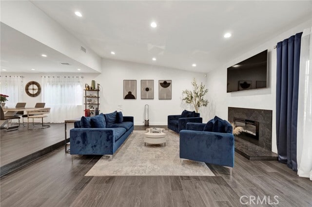 Photo - 8746 Ruffner Ave