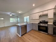 Photo - 130 E Washington Ave