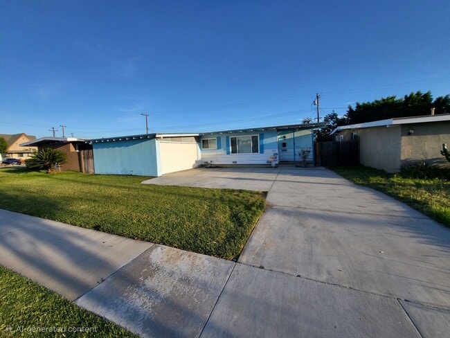 Building Photo - Beautifully Updated 3 Bedroom Home in Buena Park