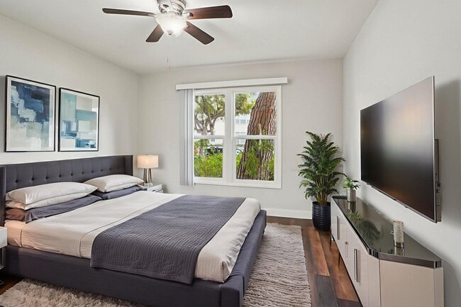 Photo - Hollypark Knolls Apartments