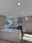 Photo - 565 E 12th St