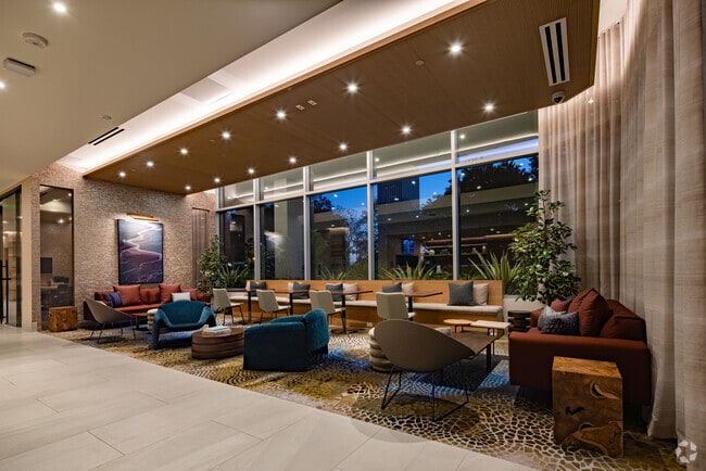 Resident's Lounge - One Museum Square