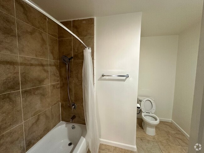 Building Photo - 509 Beryl St Rental