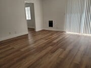 Photo - 1722 S Barrington Ave Apartments Unit 4