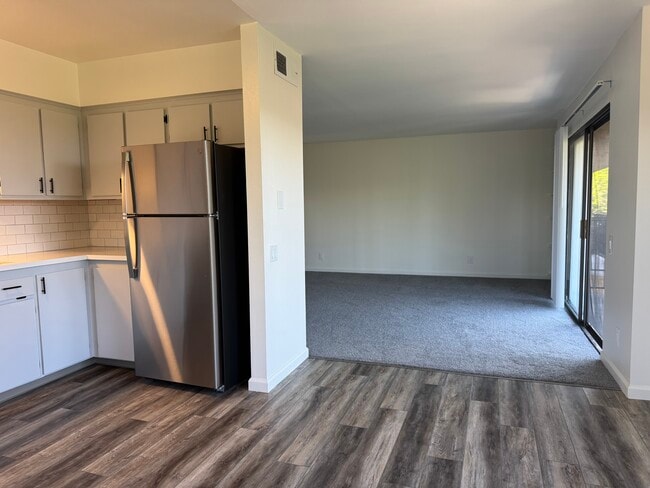 Photo - The Highlands - Main Office