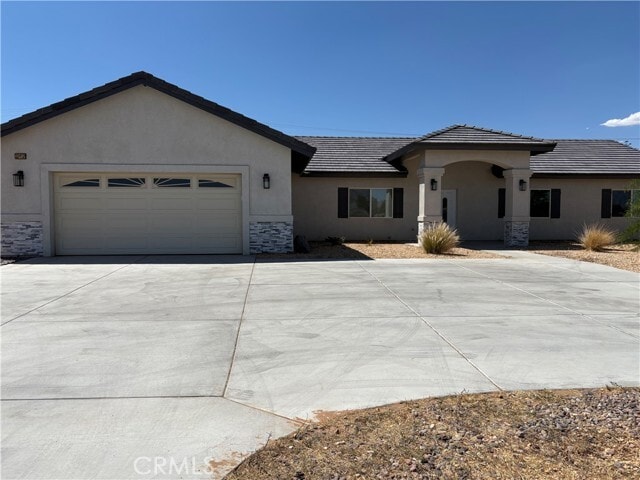 Photo - 12432 Kiowa Rd House