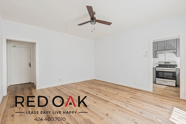 Photo - 960 S Oxford Ave Apartment Unit 202