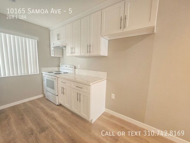 Photo - 10165 Samoa Ave Unit 5