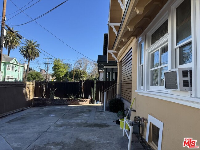 Photo - 2024 W 12th St