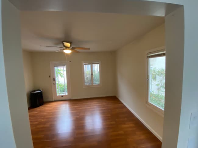 Photo - 628-628 N Plymouth Blvd Unit NA