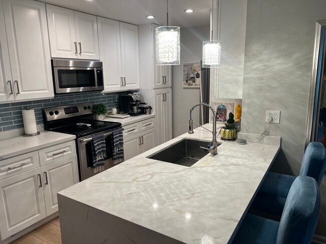 Photo - 8145 Redlands St Unit 106