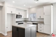 Photo - 7124 Farralone Ave