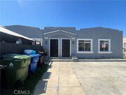 Photo - 1702 W 60th St Townhome