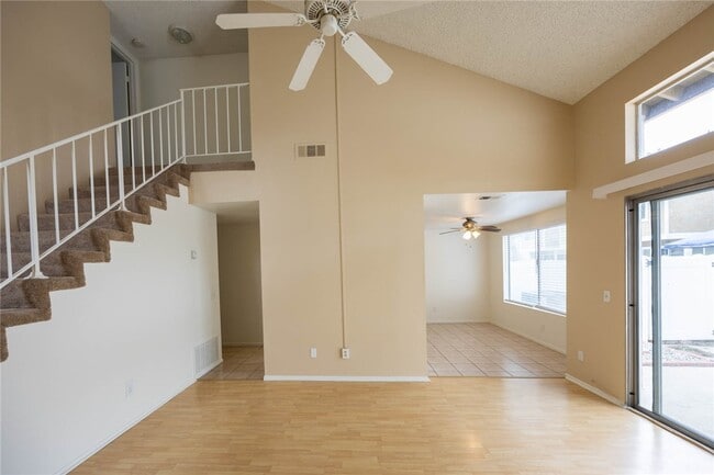 Photo - 2321 S Magnolia Ave Unit 11E