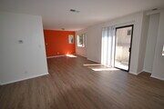 Living room/dining room - 3165 Weldon Ave