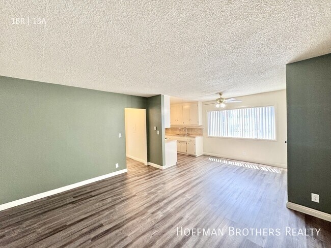 Photo - 6729 Cleon Ave Unit 30