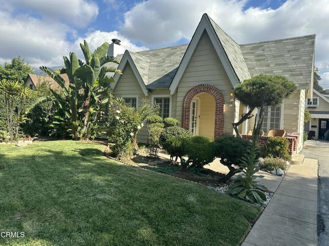 Photo - 2122 Navarro Ave