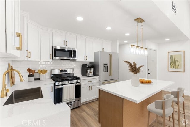 Building Photo - 87 Tennessee St Unit C Rental