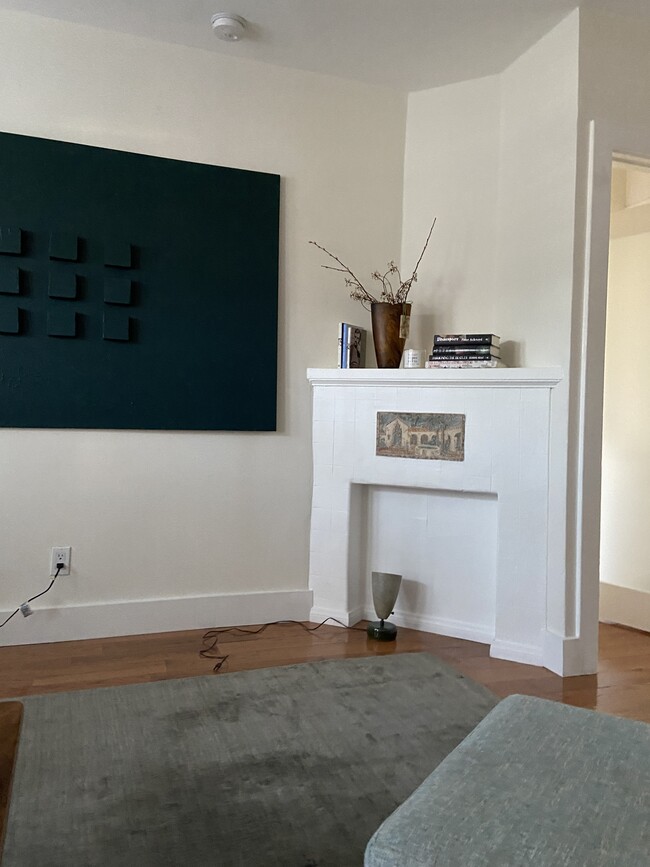 Photo - 4920 Hickory St Apartment Unit 4920