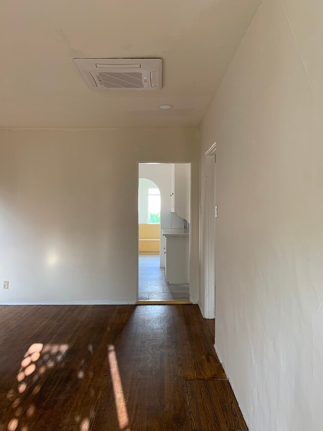 Photo - 4840 Ellenwood Dr