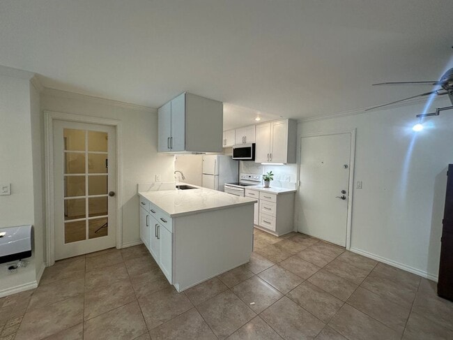 Photo - 7777 W 91st St Unit B1155