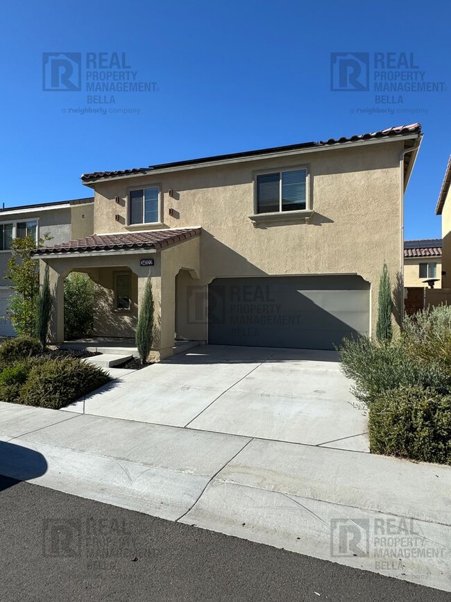 Building Photo - Gated Canyon Hills Gem – 3 Bedrooms, 2.5 B... Rental