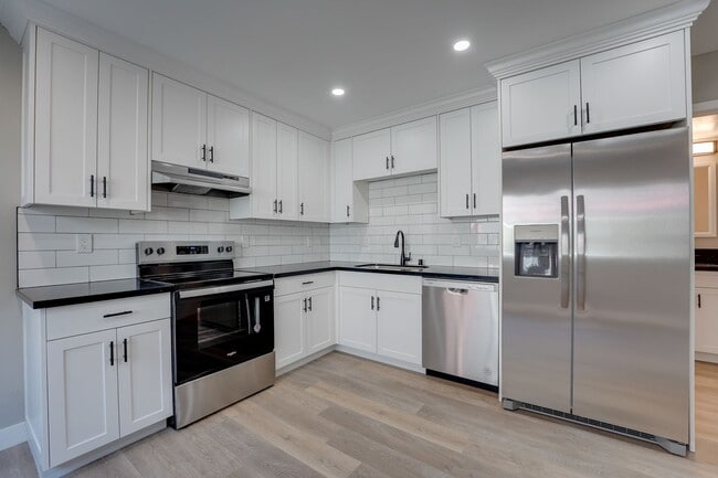 Photo - Duplet at Hillcrest - New Boutique Apartments in Hillcrest