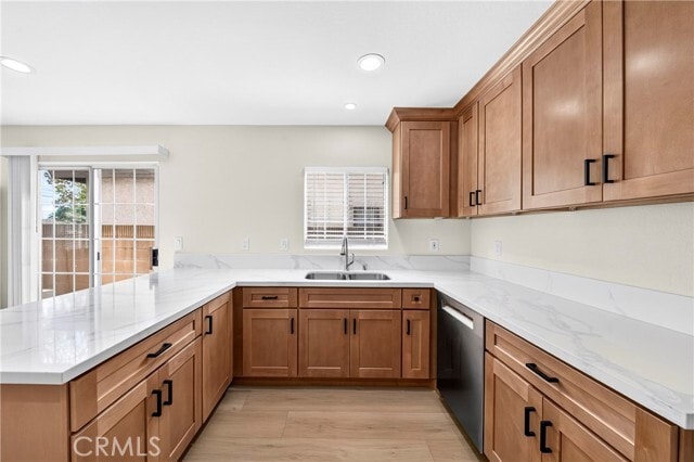 Photo - 15919 Halldale Ave