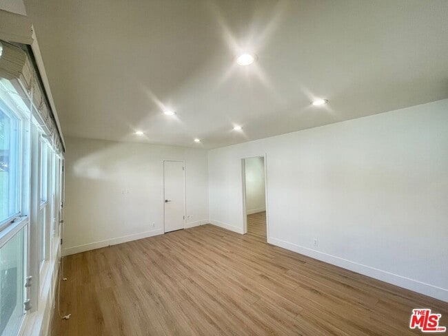 Photo - 4441 Tujunga Ave Unit 3