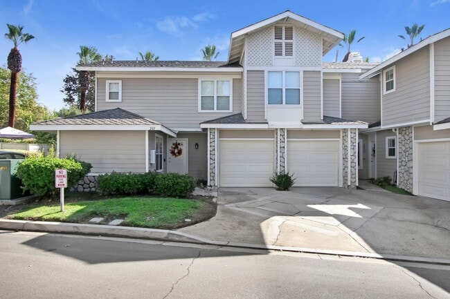 Available now! Unique opportunity to rent ... - Available now! Unique opportunity to rent ...