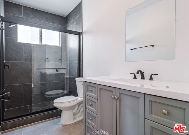 Photo - 712 S Alma St