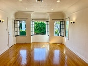 Photo - 1106.5 S Doheny Dr