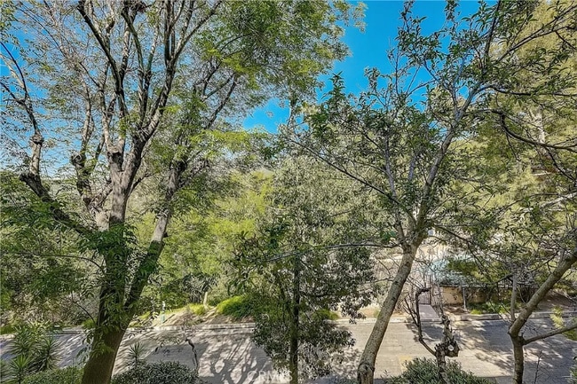 Photo - 1935 Alpha Rd Unit 207