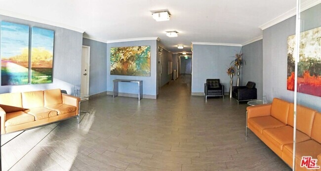 Building Photo - 468 S Roxbury Dr Unit 505 Rental