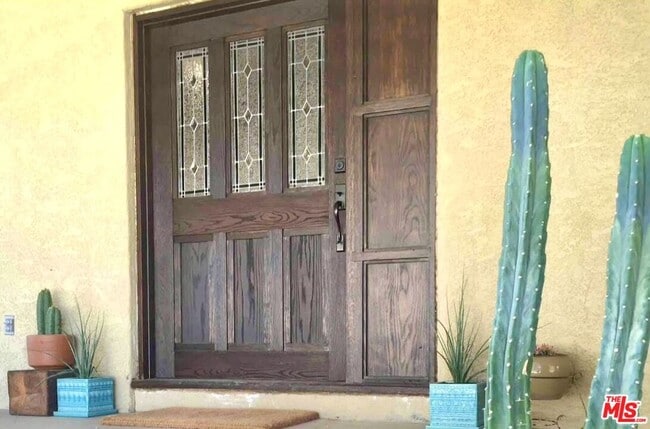 Photo - 51735 St James Pl