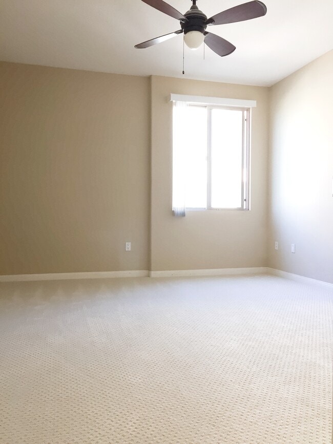 Photo - 3877 Pell Pl Unit 207